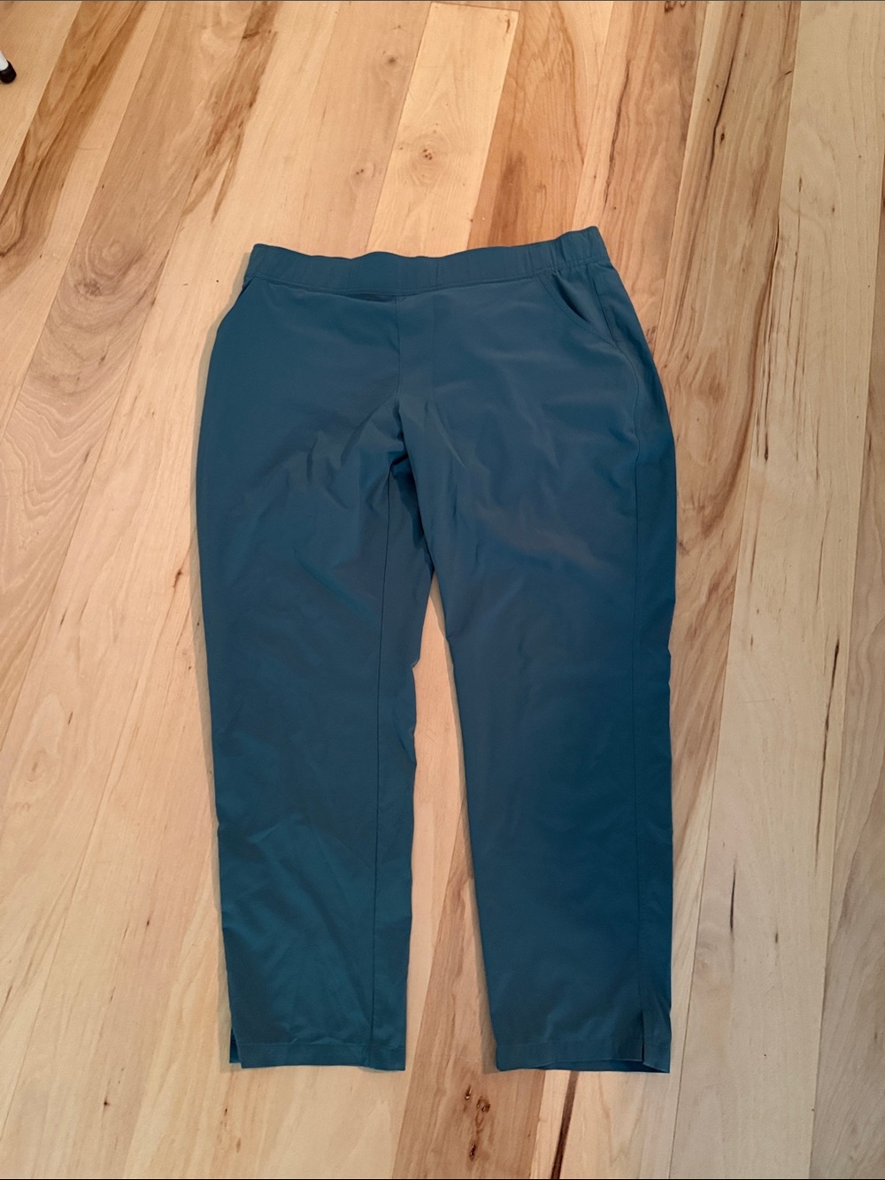 Eddie Bauer Green Athletic Pants- size large